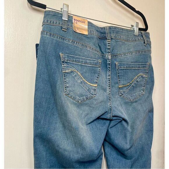Lane Bryant genius fit bootcut jeans size 14 NWT - Picture 10 of 12